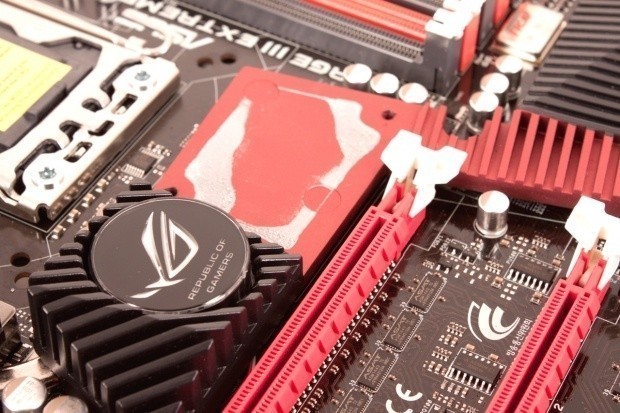 ASUS ROG Rampage III Extreme (X58 Express) Motherboard 16