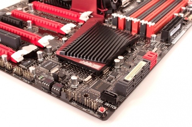 ASUS ROG Rampage III Extreme (X58 Express) Motherboard 20