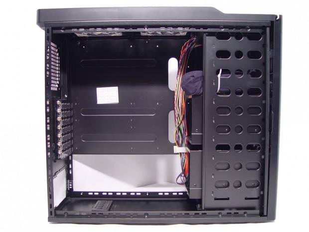 XClio Blackhawk Color Full Tower Chassis 15
