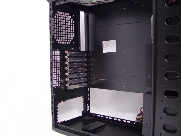 XClio Blackhawk Color Full Tower Chassis 18