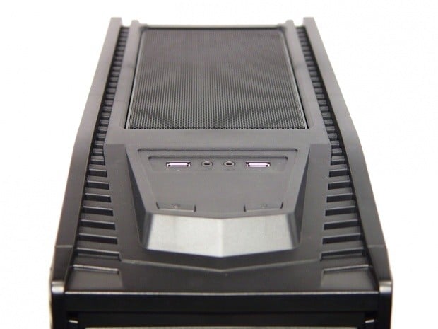SilverStone SST-PS05B Mid Tower Chassis 11