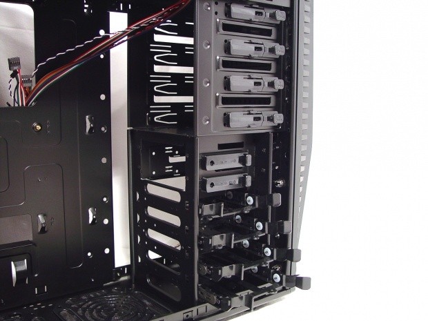 SilverStone SST-PS05B Mid Tower Chassis 15