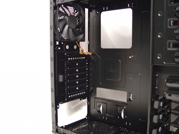 SilverStone SST-PS05B Mid Tower Chassis 17