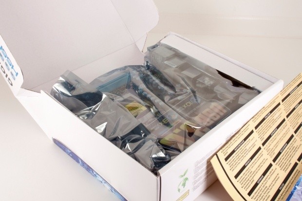GIGABYTE H55N-USB3 (Intel H55 Express) Mini-ITX Motherboard 04