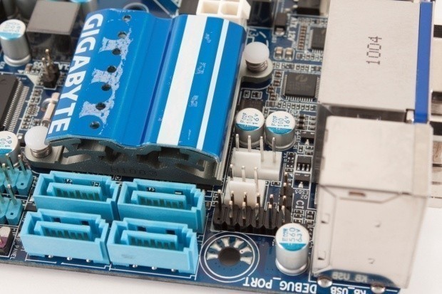 GIGABYTE H55N-USB3 (Intel H55 Express) Mini-ITX Motherboard 08