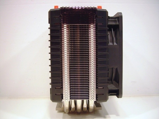 Thermaltake Frio CPU Cooler 09