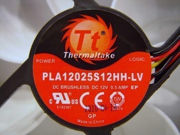 Thermaltake Frio CPU Cooler 14