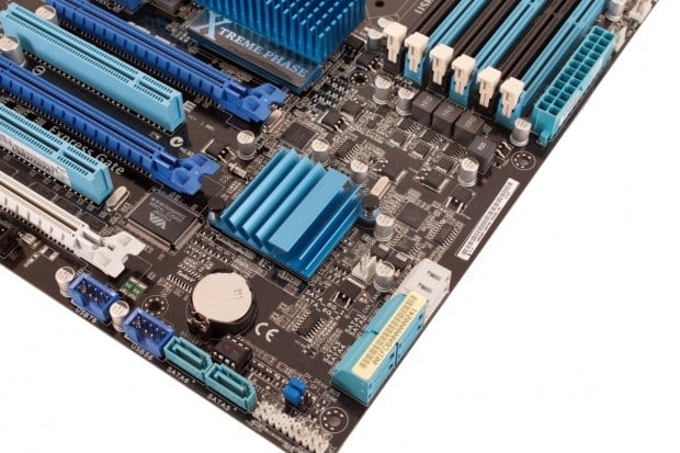 ASUS P6X58D-E (Intel X58 Express) Motherboard