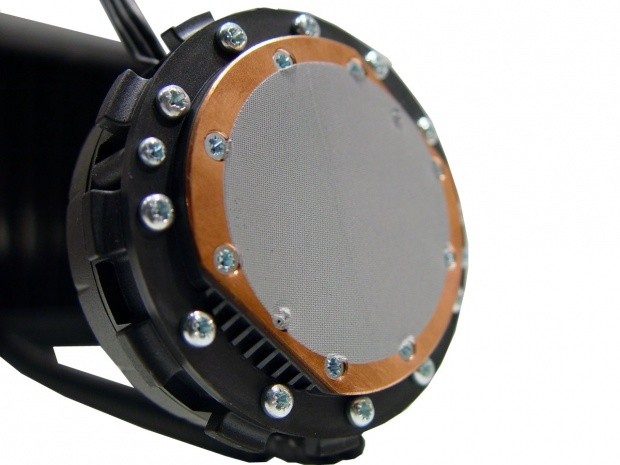 Corsair Hydro Series H70 CPU Cooler 15