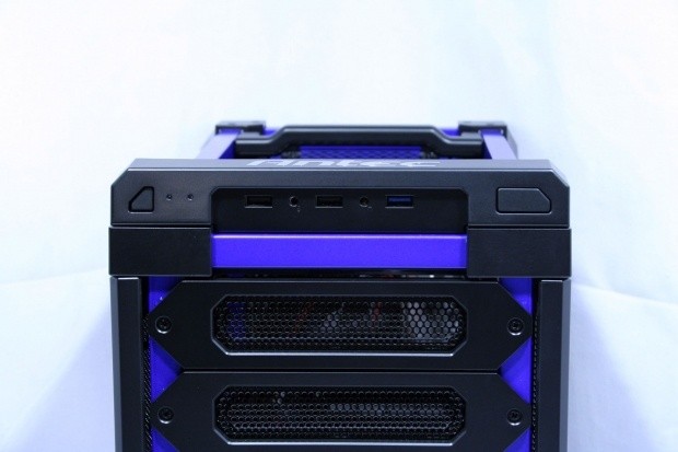 Antec LanBoy Air Blue Mid Tower Chassis 08