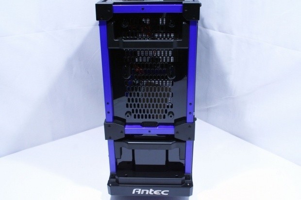 Antec LanBoy Air Blue Mid Tower Chassis 09