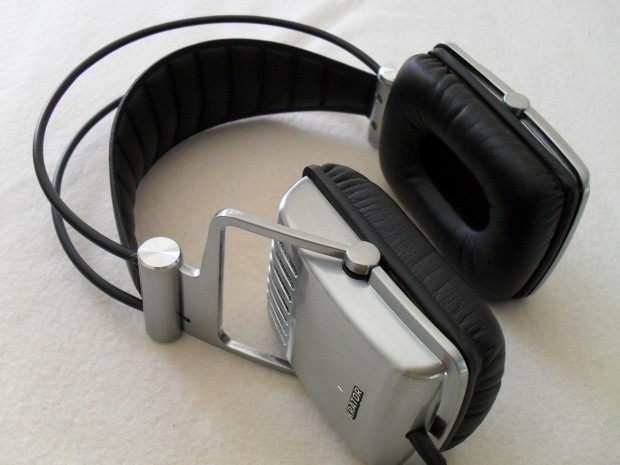 KRATOR Dione C-1140 Silver Headphones 10