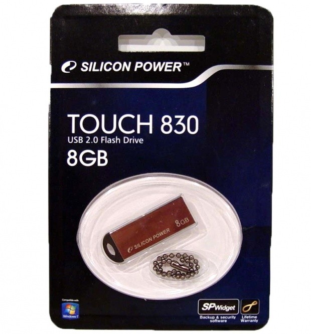Open enlarged image 2010 Thumb Drive Roundup - 16 USB 2.0 and USB 3.0 Drives Prodded and Tested 60