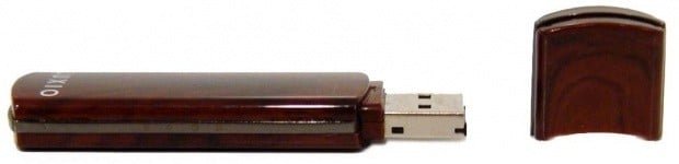 Open enlarged image 2010 Thumb Drive Roundup - 16 USB 2.0 and USB 3.0 Drives Prodded and Tested 72