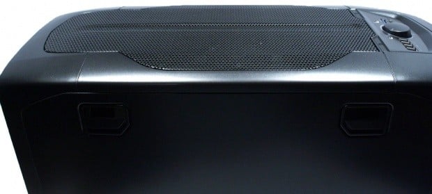Corsair Graphite Series 600T Mid Tower Chassis 09