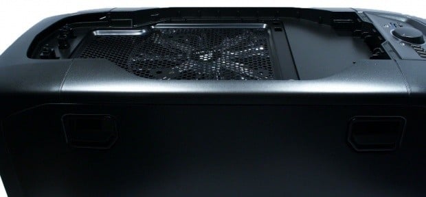 Corsair Graphite Series 600T Mid Tower Chassis 10