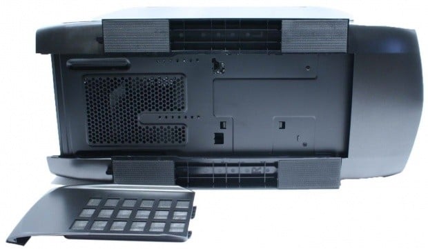 Corsair Graphite Series 600T Mid Tower Chassis 14