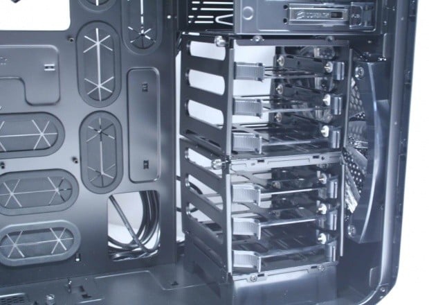 Corsair Graphite Series 600T Mid Tower Chassis 18