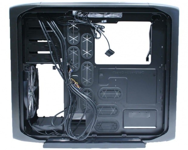 Corsair Graphite Series 600T Mid Tower Chassis 23