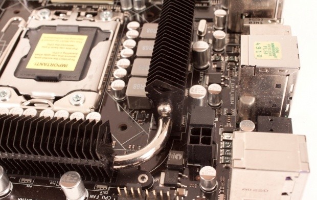 ASUS ROG Rampage III Formula (Intel X58 Express) Motherboard 09