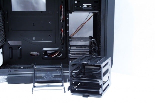 BitFenix Survivor Mid Tower Chassis 19