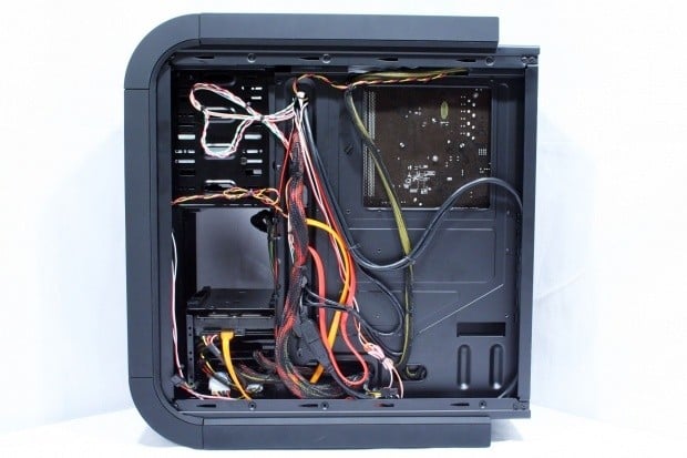 BitFenix Survivor Mid Tower Chassis 33
