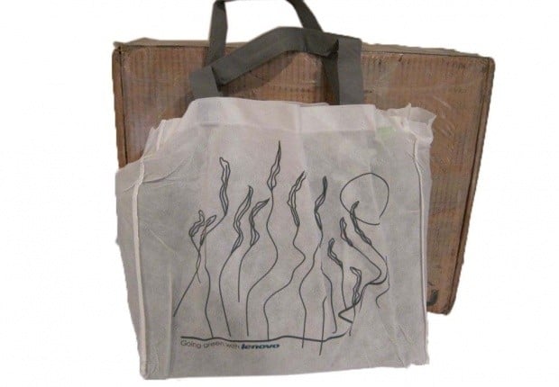 Lenovo ThinkCentre A70z All-in-One Desktop Computer 03