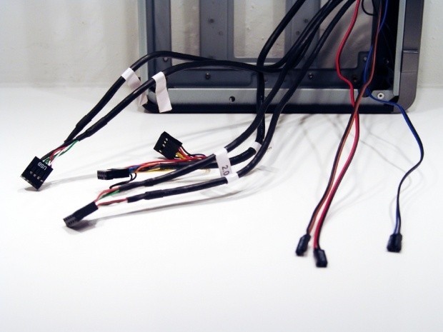 Open enlarged image Antec ISK100 Mini-ITX Desktop / HTPC Chassis 15