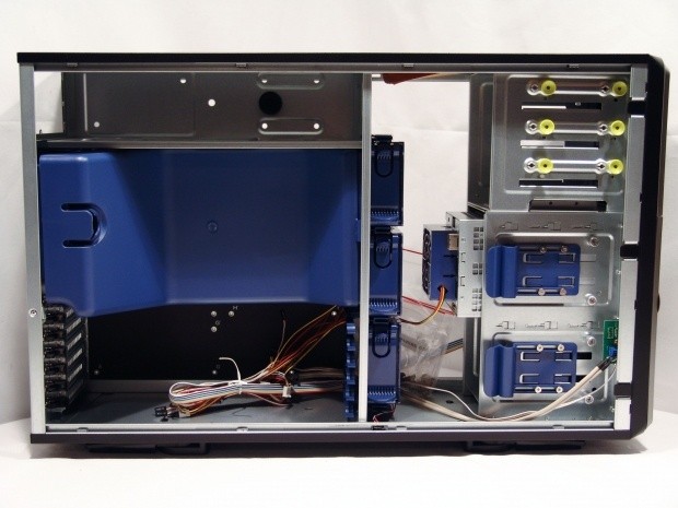 IN WIN IW-PP689 Pedestal Performance Server Chassis 08