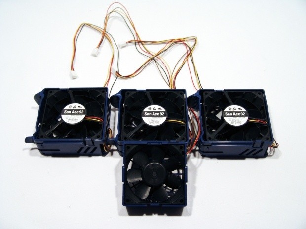 IN WIN IW-PP689 Pedestal Performance Server Chassis 24
