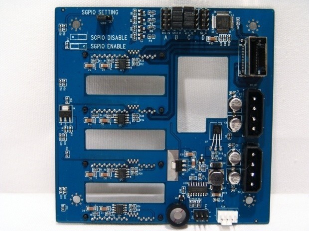 IN WIN IW-PP689 Pedestal Performance Server Chassis 29