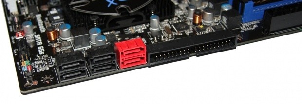 Sapphire Pure Black X58 Motherboard 07