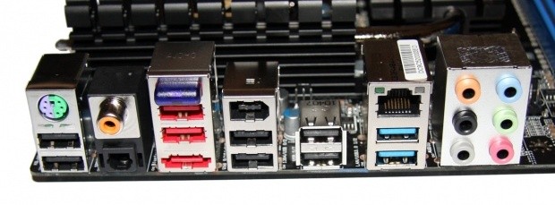 Sapphire Pure Black X58 Motherboard 11