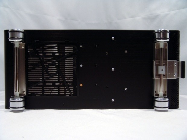 Lian Li PC-V1020B Mid Tower Chassis 11