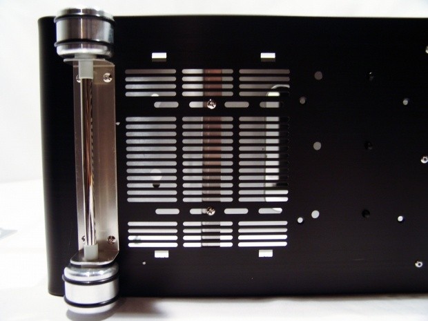 Lian Li PC-V1020B Mid Tower Chassis 28