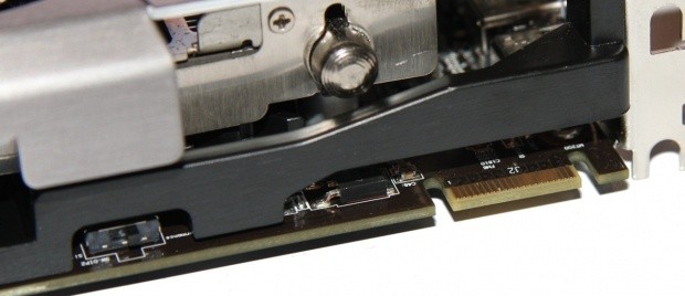MSI Radeon HD 6870 1GB HAWK Overclocked Video Card Review 09