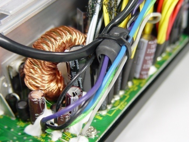 PC Power & Cooling Silencer 760W Power Supply Review 22