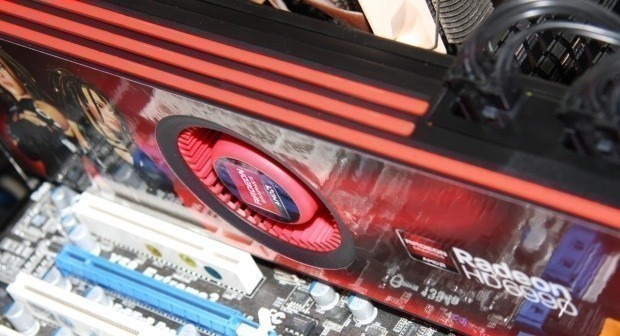 Sapphire Radeon HD 6990 4GB Video Card in AUSUM Mode 02