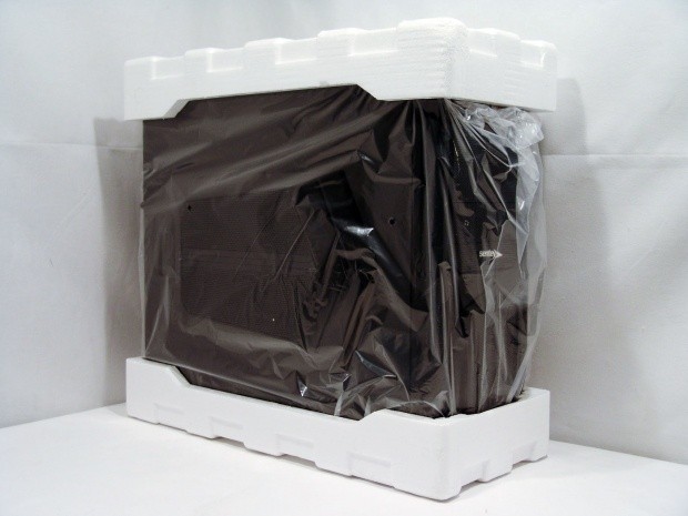 Sentey Optimus GS-6000 Mid Tower Chassis Review 06