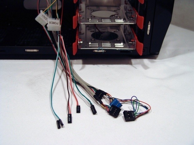 Sentey Optimus GS-6000 Mid Tower Chassis Review 19