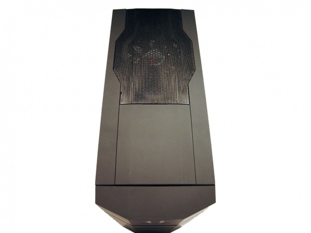 BitFenix Colossus Window Full Tower Chassis Review 12 BitFenix Colossus Window Full Tower Chassis Review 12