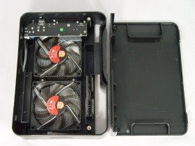 Thermaltake MAX 5G 3.5-inch USB 3.0 External HDD Enclosure Review 150