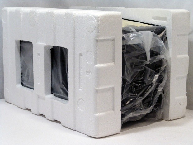 Thermaltake Armor A30 SFF Chassis Review 06