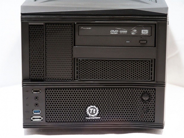 Thermaltake Armor A30 SFF Chassis Review 29