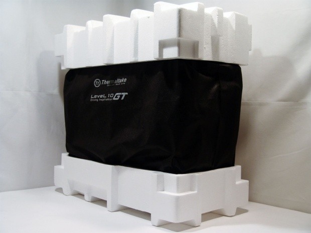 Thermaltake Level 10 GT Full Tower Gaming Chassis Review 06
