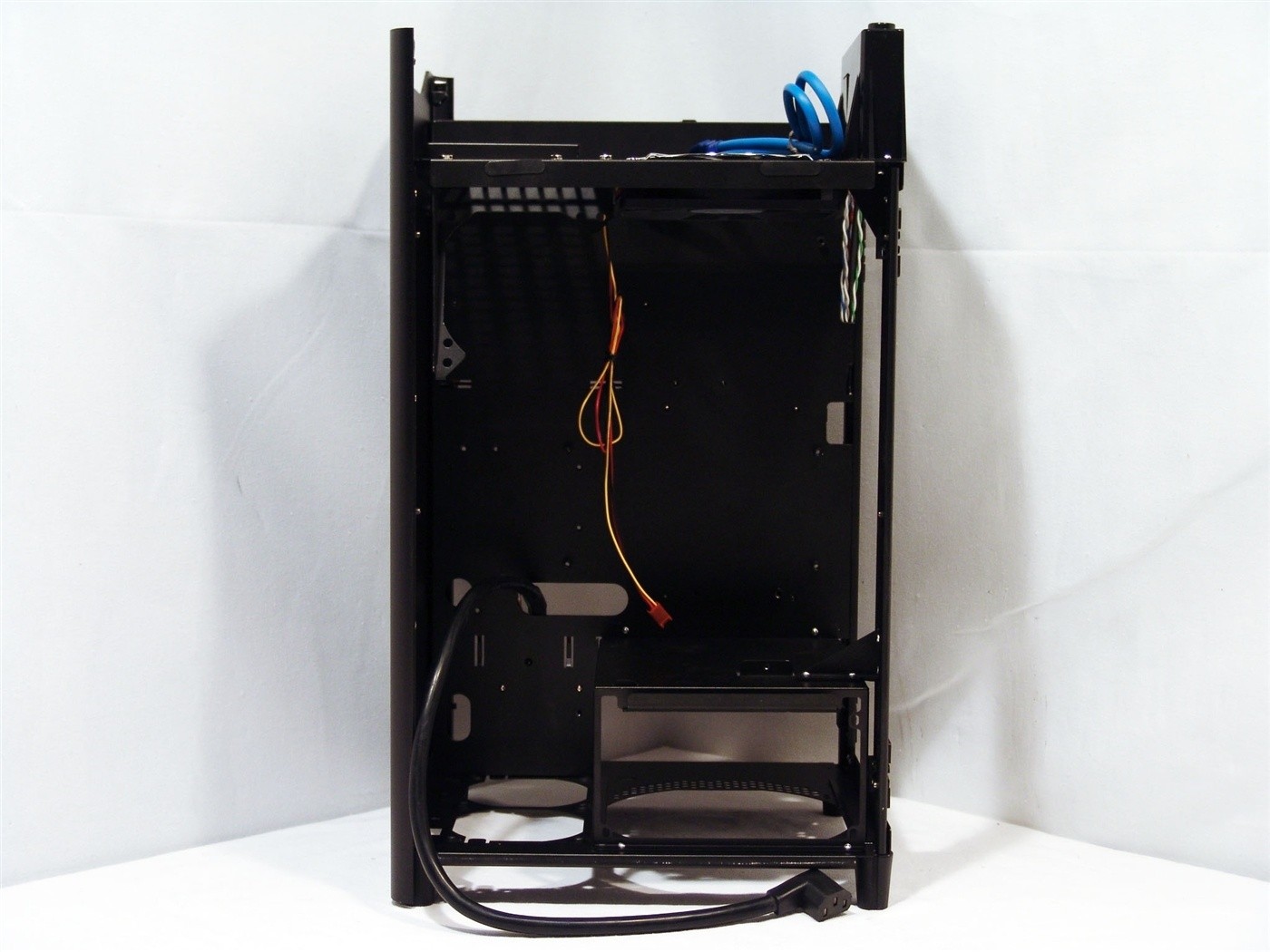 SilverStone SST-FT03B Micro ATX Chassis Review