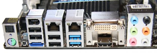 MSI Z68A-GD80 (Intel Z68) Motherboard Preview 17