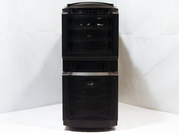 IN WIN BUC Mid Tower Chassis Review 08