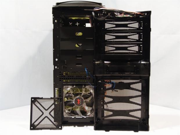 IN WIN BUC Mid Tower Chassis Review 23