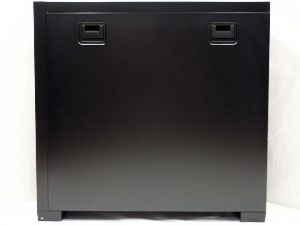 Corsair Obsidian 650D Mid Tower Case Review 13